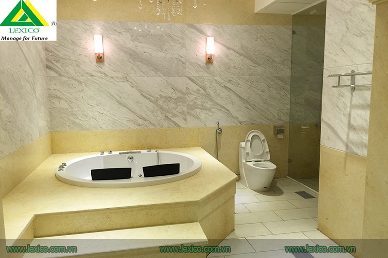 Villa with garden for rent No.32 Lot 7 Le Hong Phong