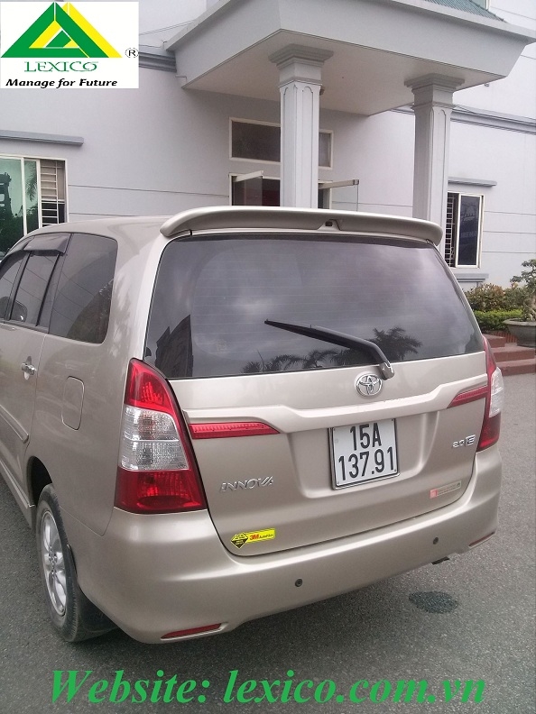 Cars 7 seats for Rent - Toyota Innova 2014