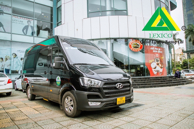 Cars 7 seats for Rent - Toyota Innova New