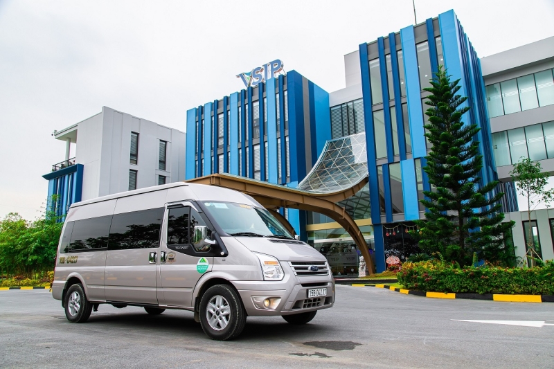 Hyundai SOLATI Mini bus 16 seats - 2020 Cars for forginner by monthly and yearly