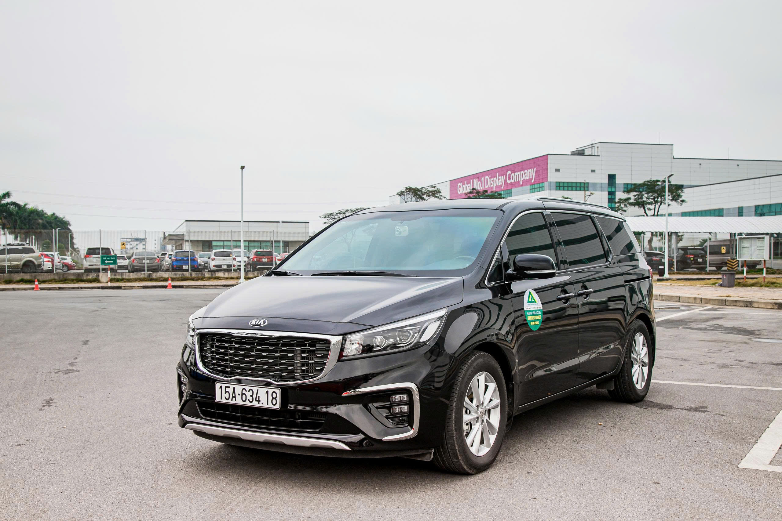 SEDONA luxury  Cars for forginner by monthly and yearly