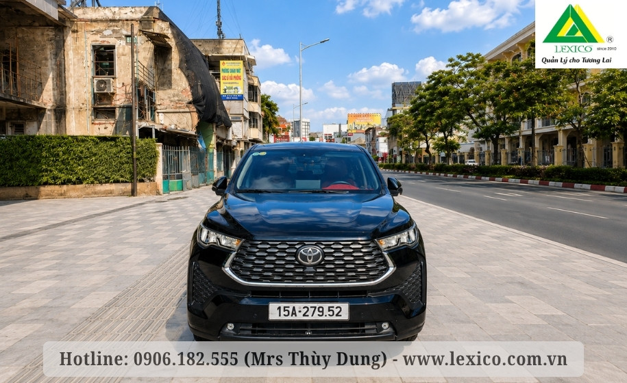 7-Seater Car Rental – Toyota Innova Cross