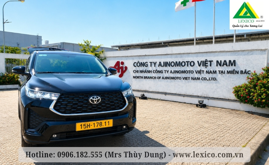 7-Seater Car Rental – Toyota Innova Cross